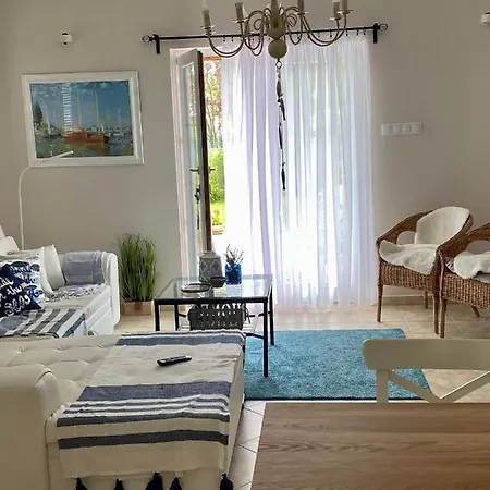 Scamard Villa Zamárdi